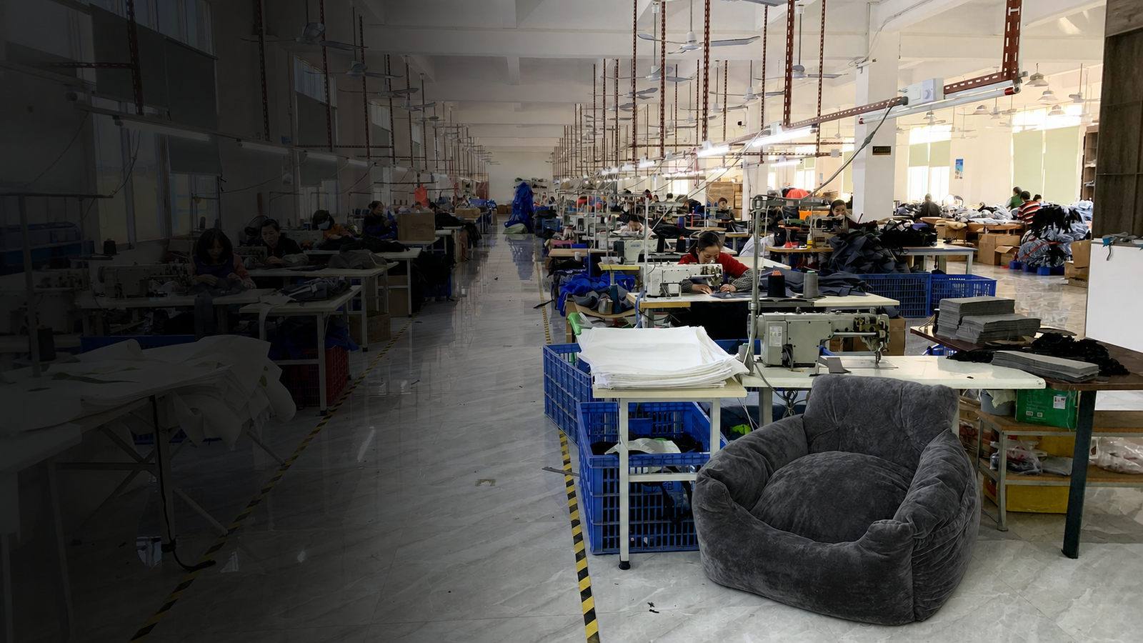 ZRC Textile pet bed manufacturing factory in Jiangmen, China -- custom OEM pet beds, carriers and playpens